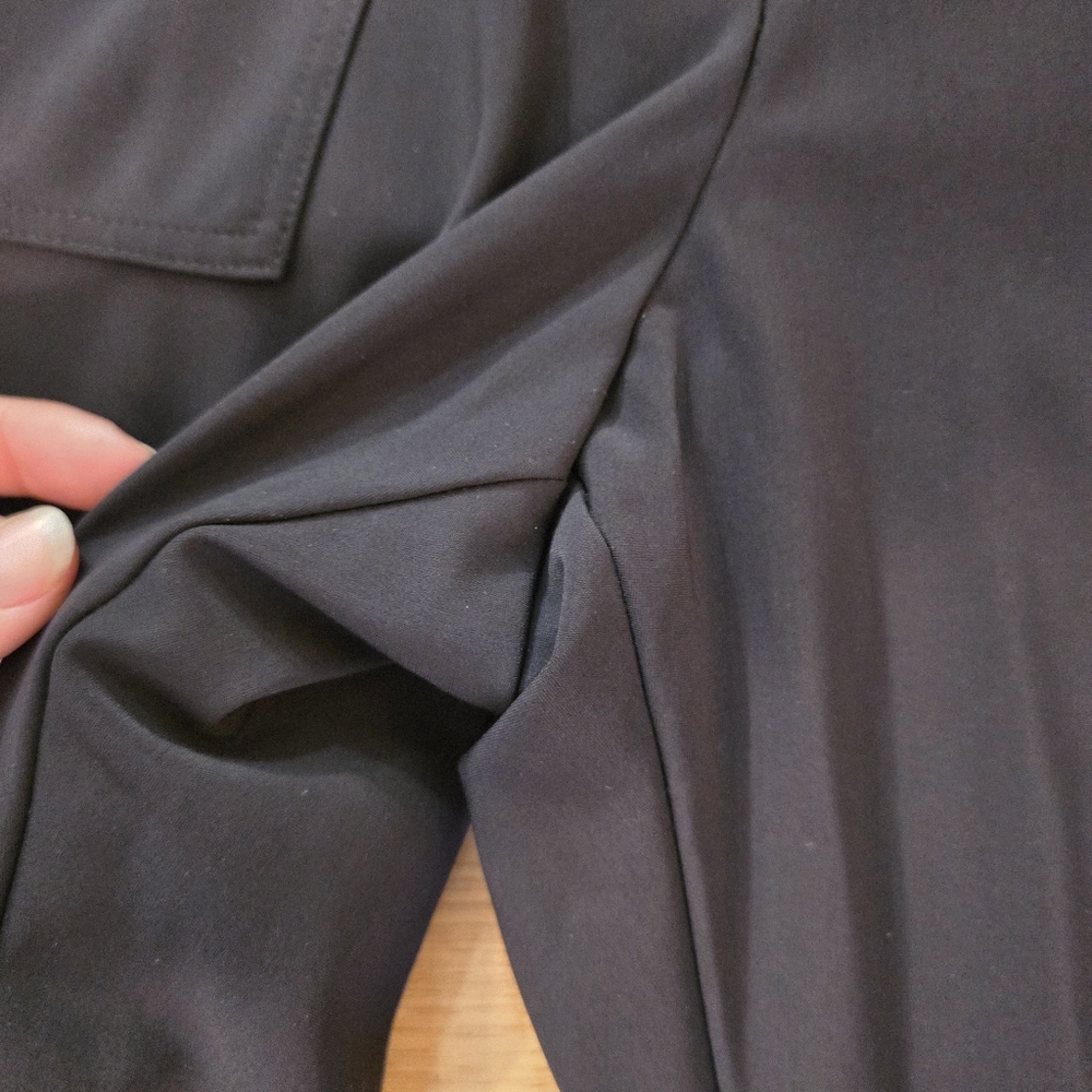 PAIRE Black Joggers- L - Picture 4 of 12